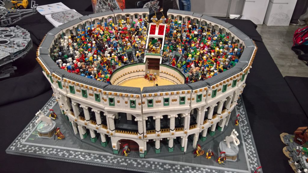 LEGO colliseum - BrickBoys